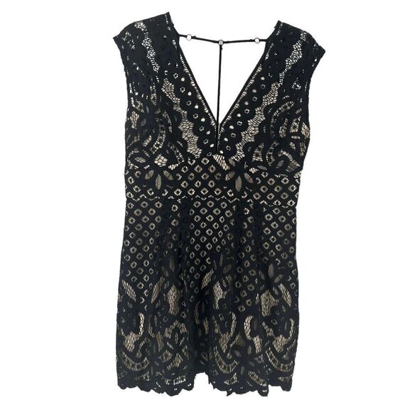 Free People Dress Size 10 Black Lace One Million Lovers Mini V Neck Sleeveless - Picture 1 of 9